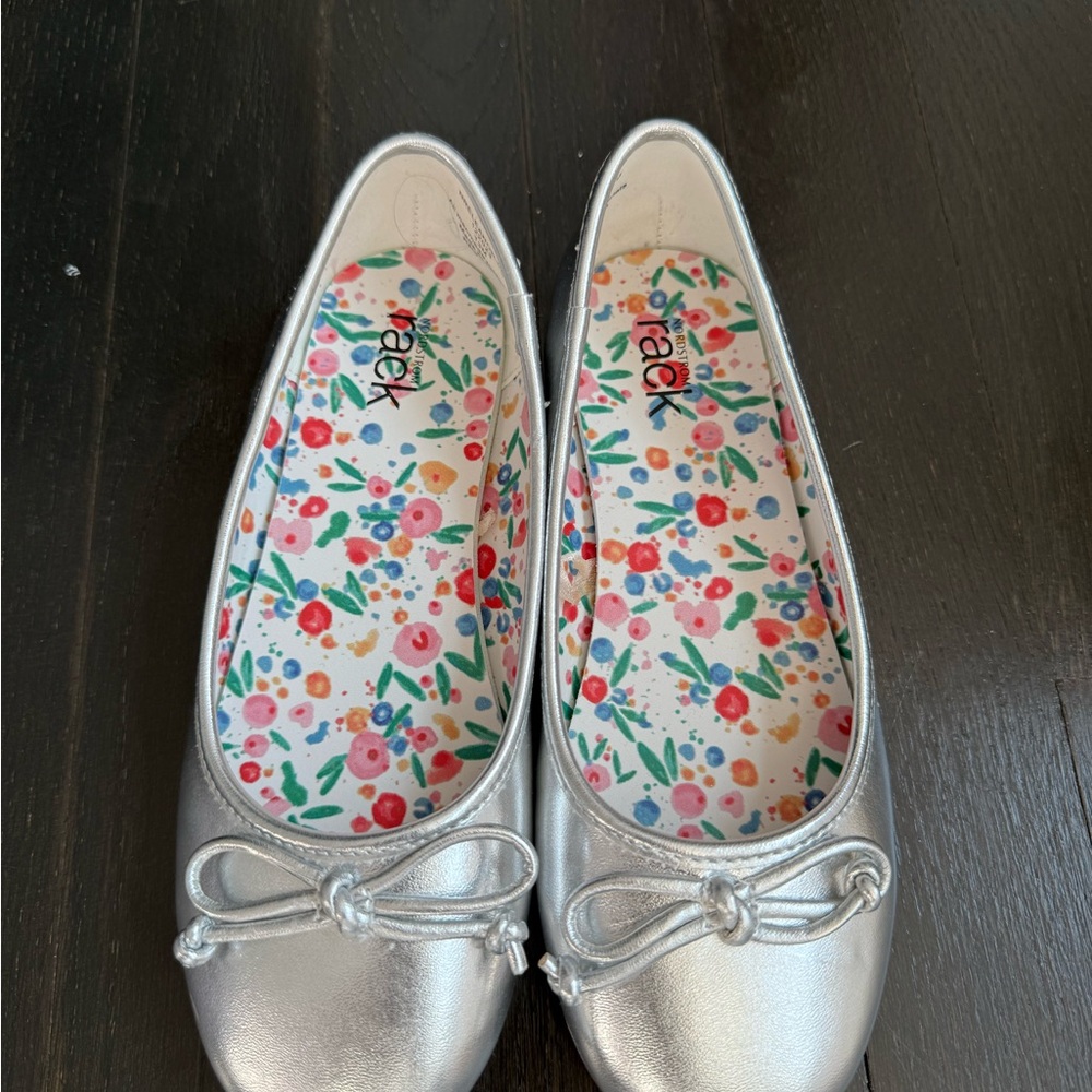 Girls Nordstrom Kids Silver Ballet Flats